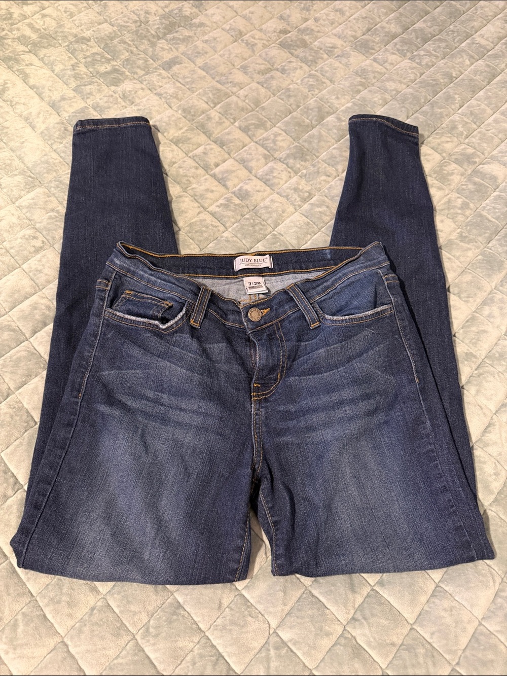 Judy Blue High-Rise Skinny Jeans in Dark Wash - size 7/28